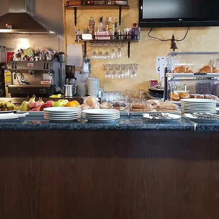 Casa Fuentes ゲストハウス ポイオ